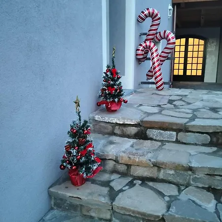 Frühstückspension Valentina 3*